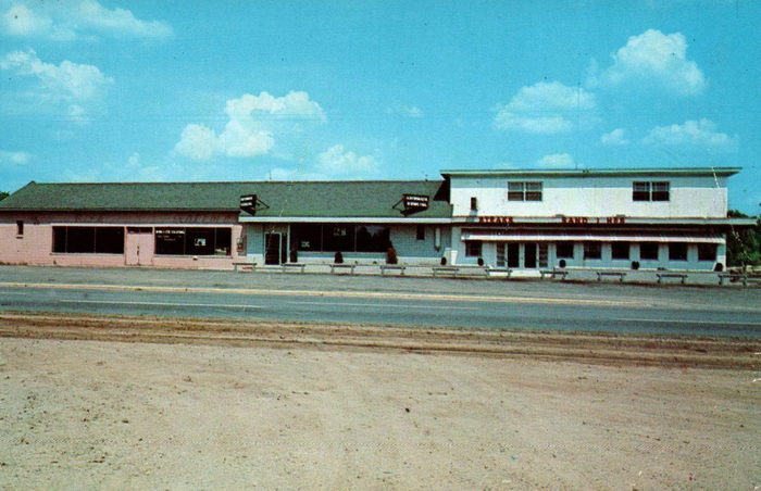 Gateway Lanes & Lounge - Old Postcard